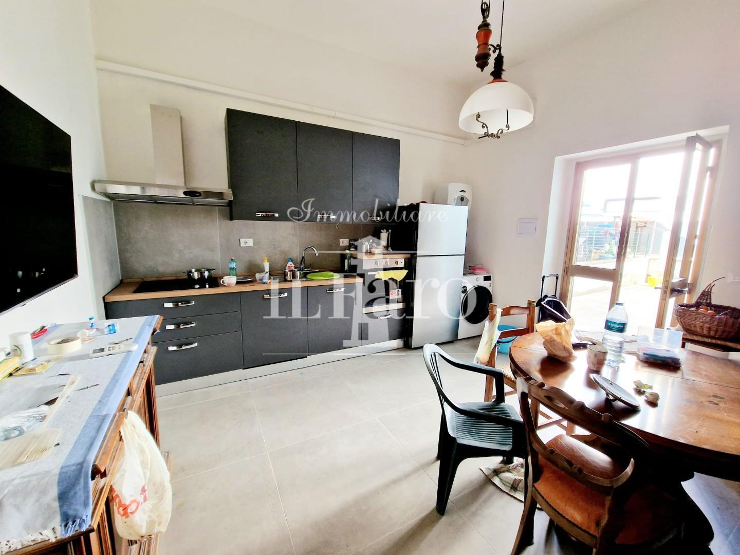 Casa indipendente con terrazzo a Signa