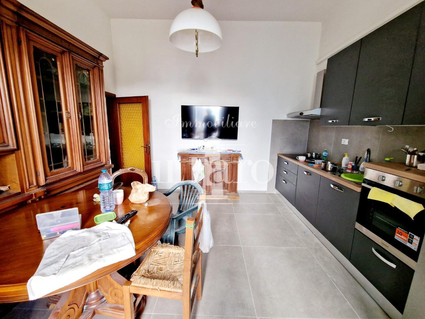 Casa indipendente con terrazzo a Signa