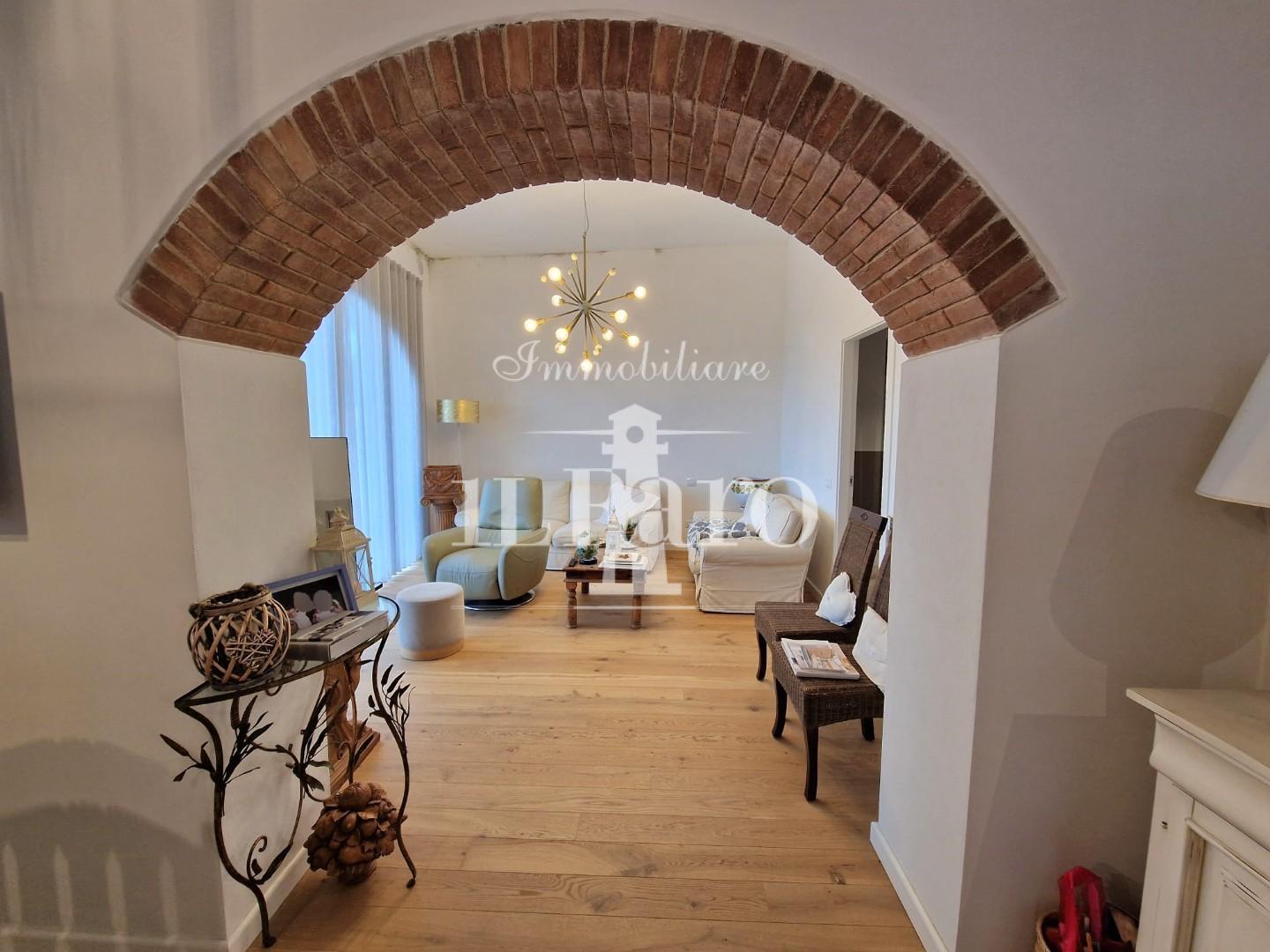 Quadrilocale in vendita a Signa