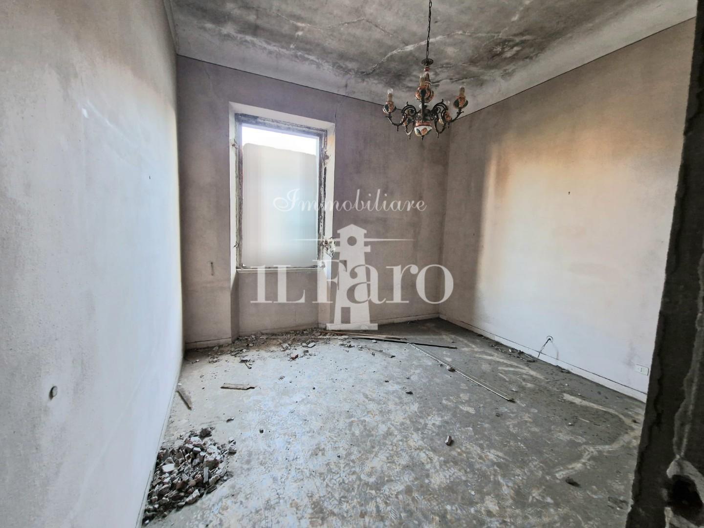 Casa indipendente con giardino a Campi Bisenzio