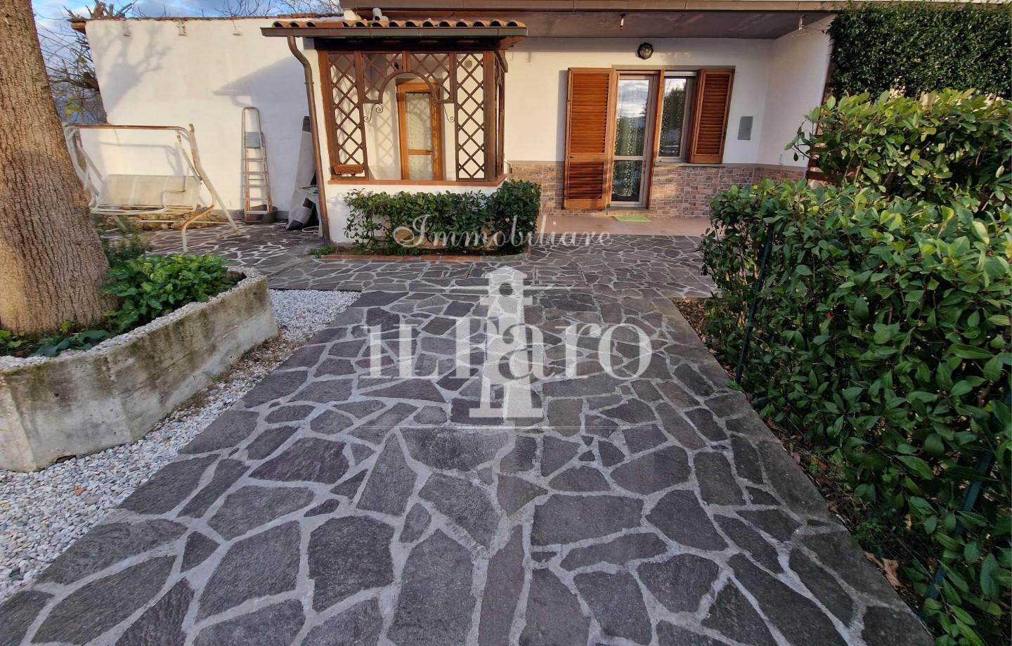 Casa indipendente in vendita, Campi Bisenzio sant'angelo a lecore