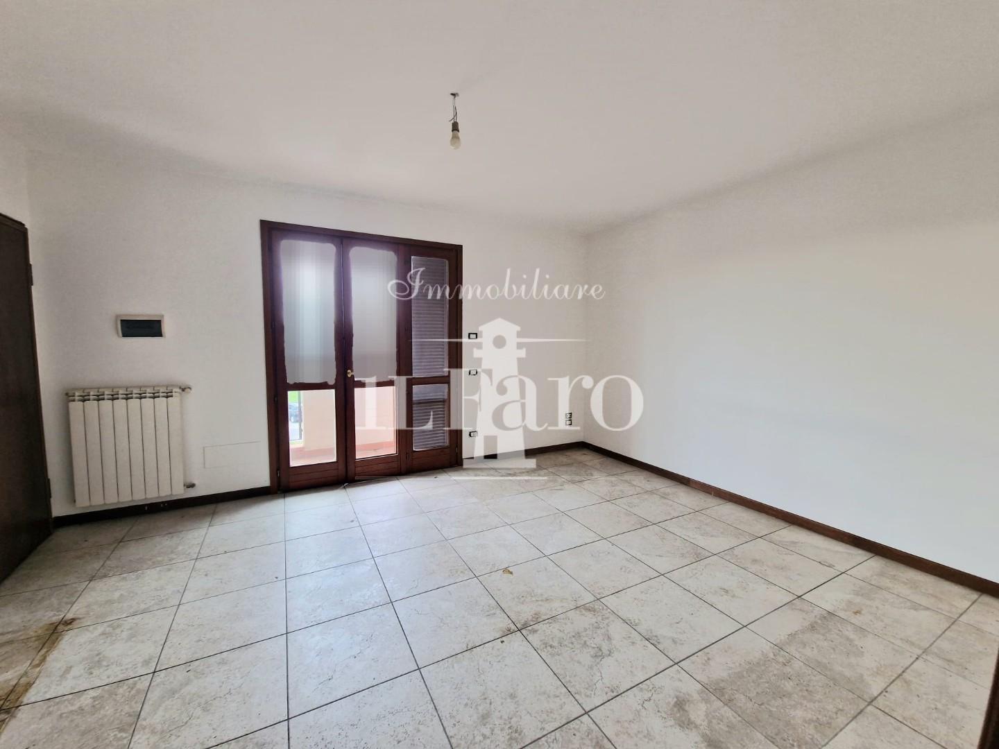 Trilocale in vendita a Campi Bisenzio