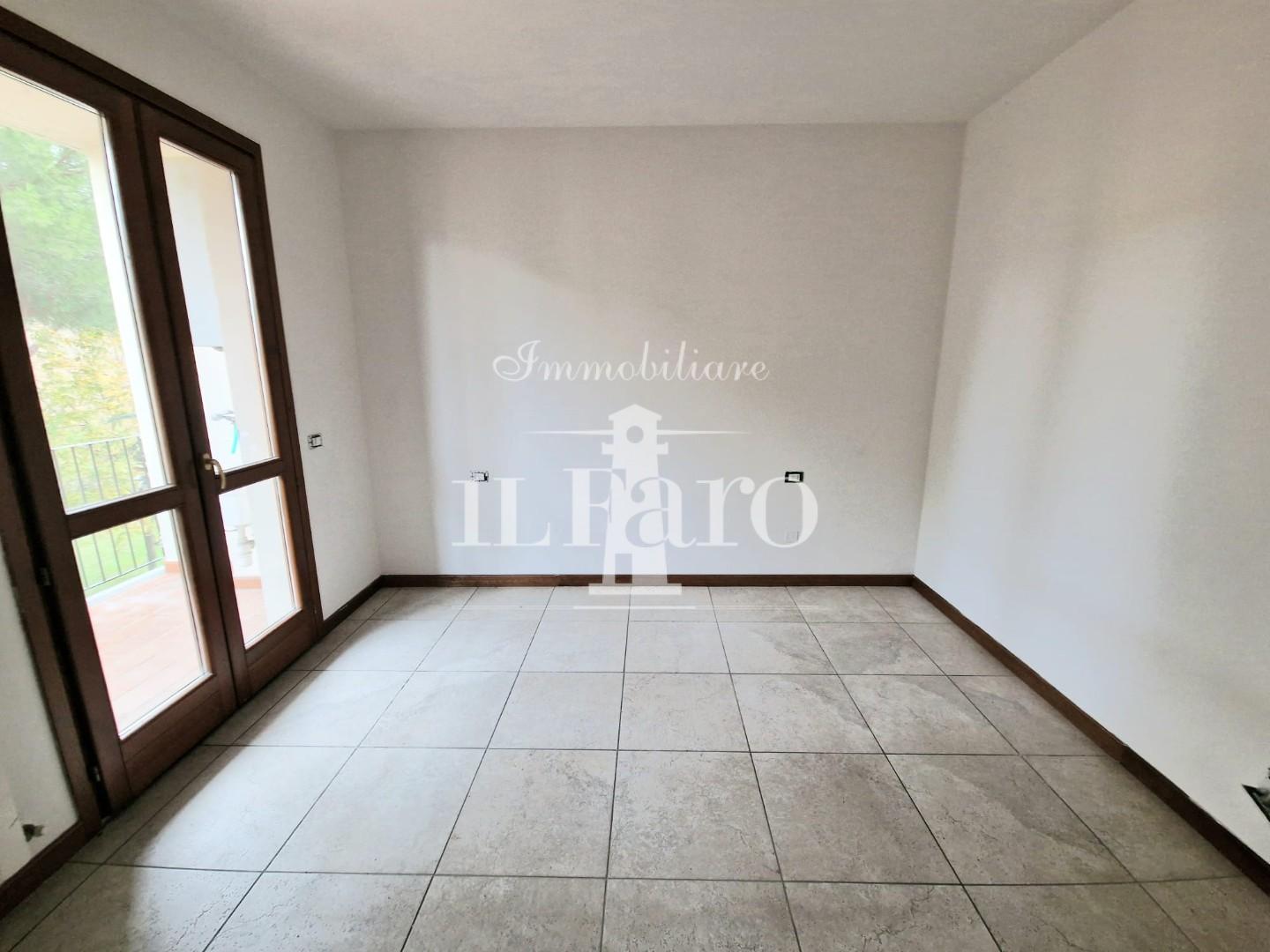 Trilocale in vendita a Campi Bisenzio