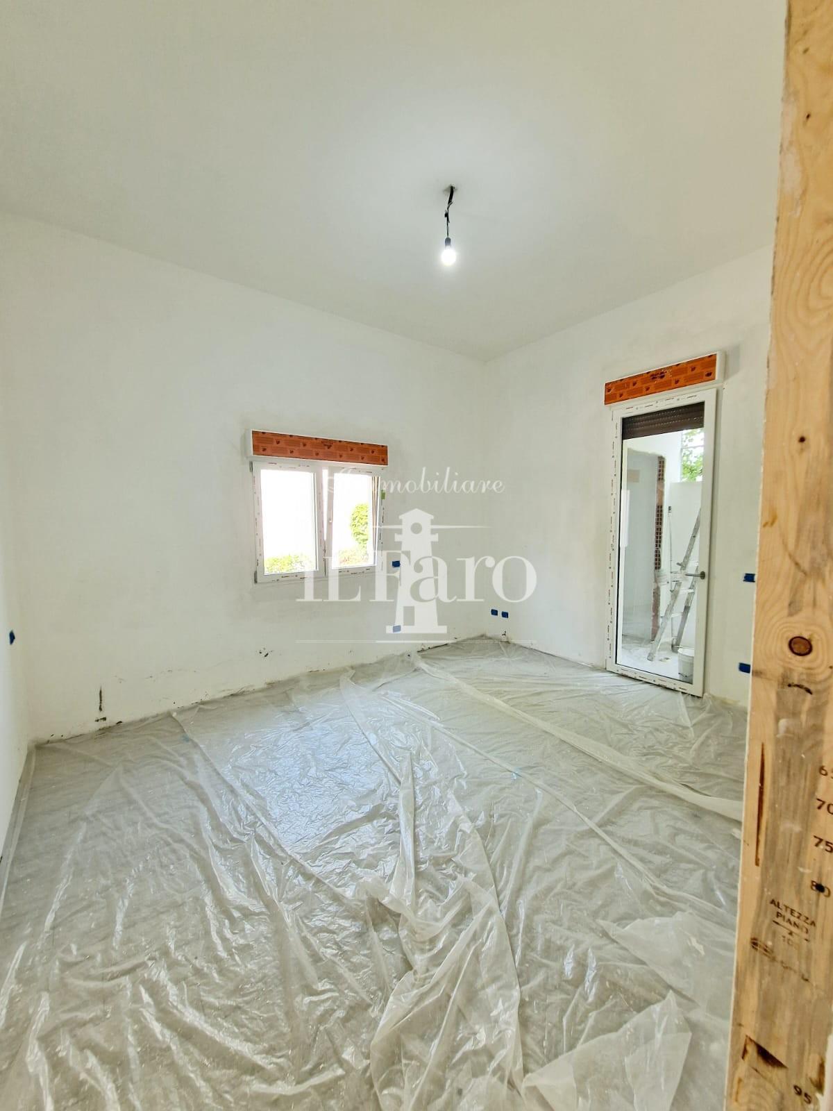 Bilocale ristrutturato a Signa