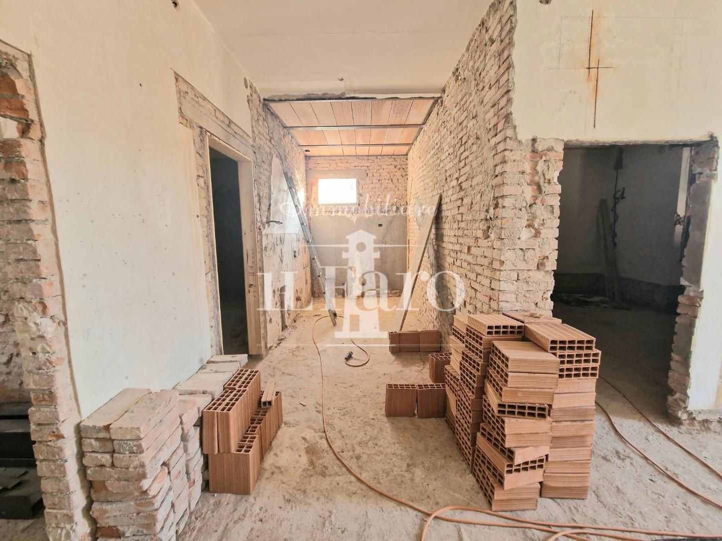 Quadrilocale ristrutturato, Signa sant'angelo a lecore