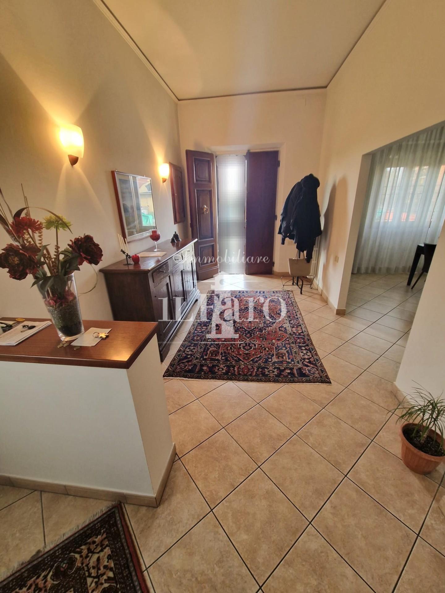 Villa con giardino a Signa