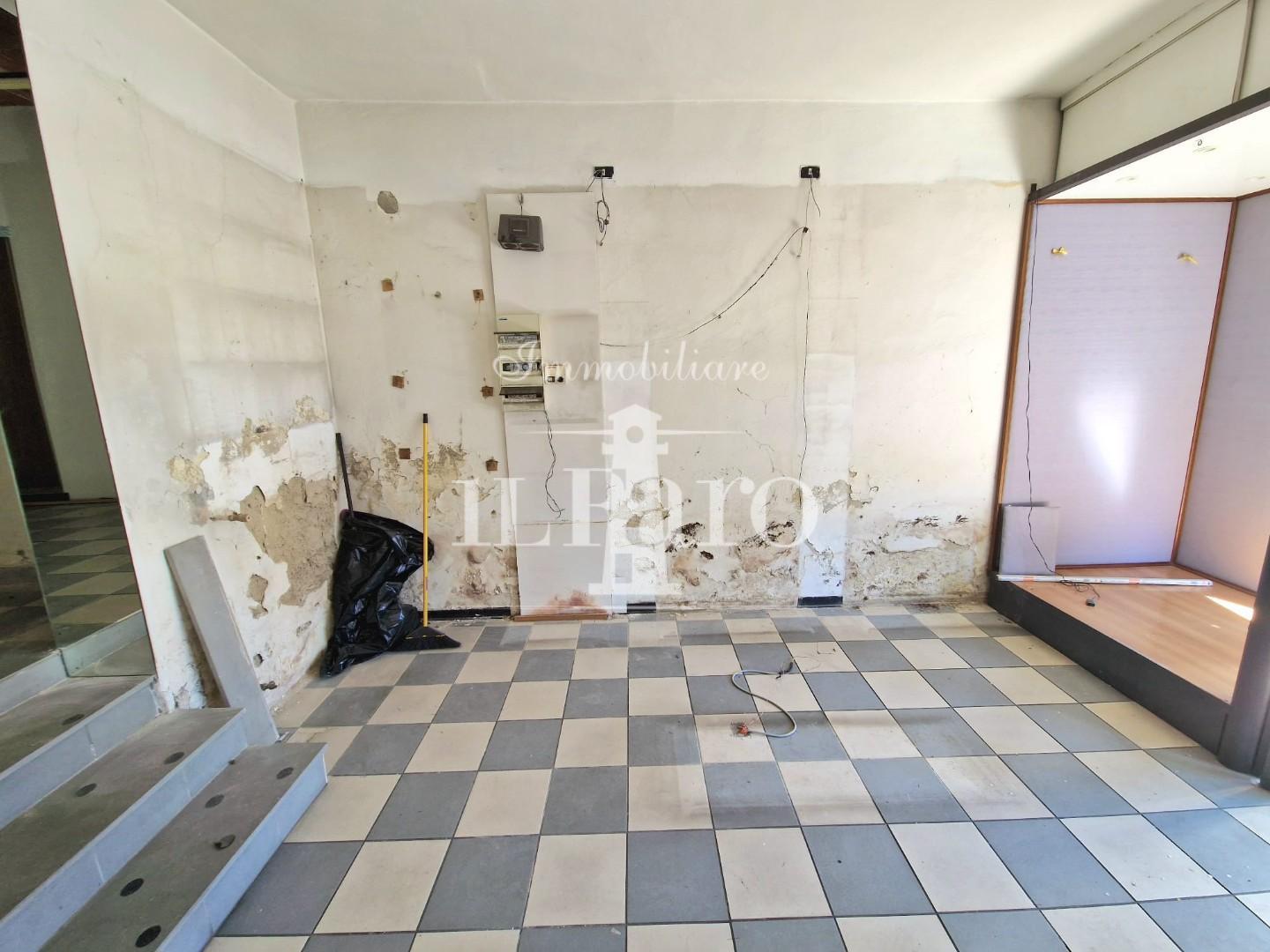 Locale commerciale in vendita, Signa san mauro a