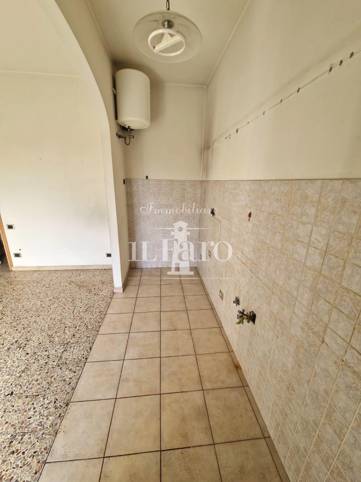 Trilocale in vendita, Campi Bisenzio il rosi