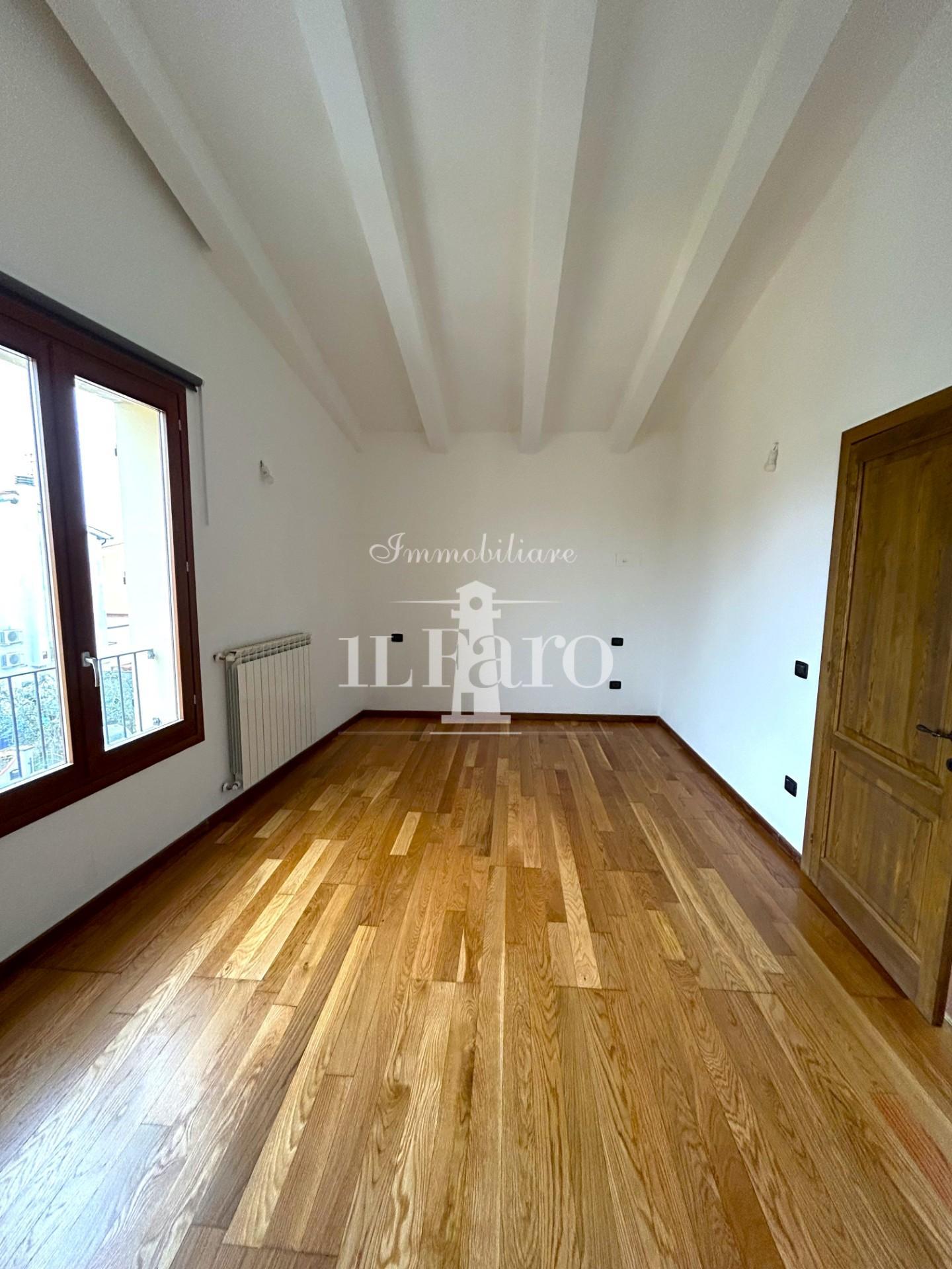 Trilocale in vendita, Signa san mauro a