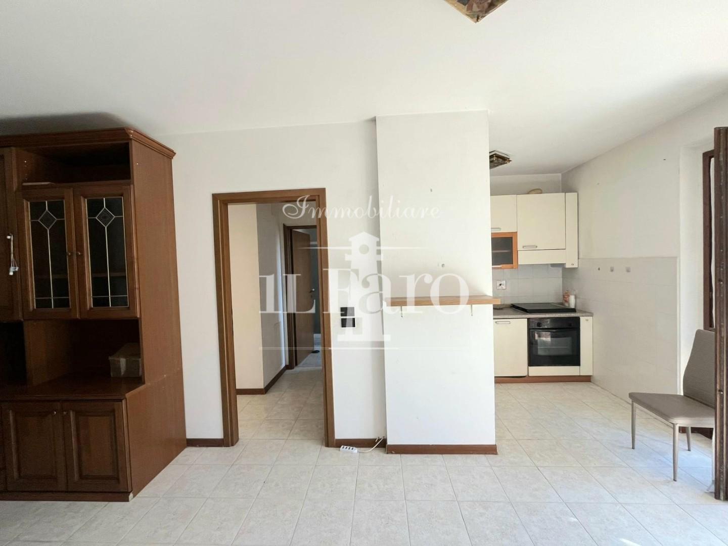 Bilocale con terrazzo a Signa