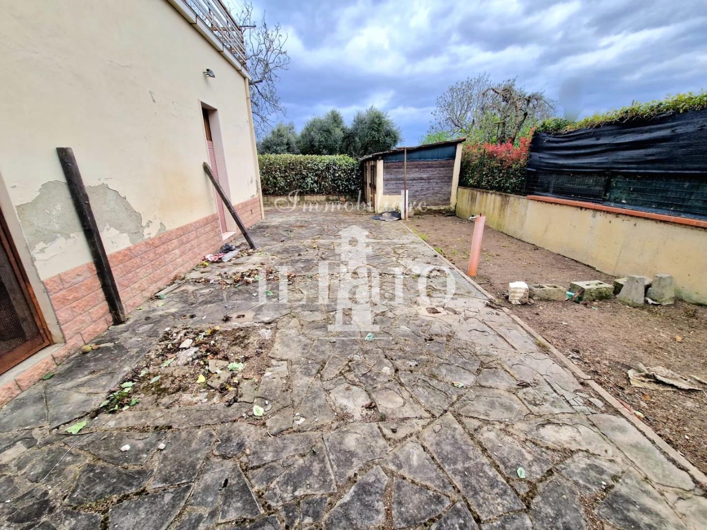 Appartamento da ristrutturare, Campi Bisenzio san piero a ponti