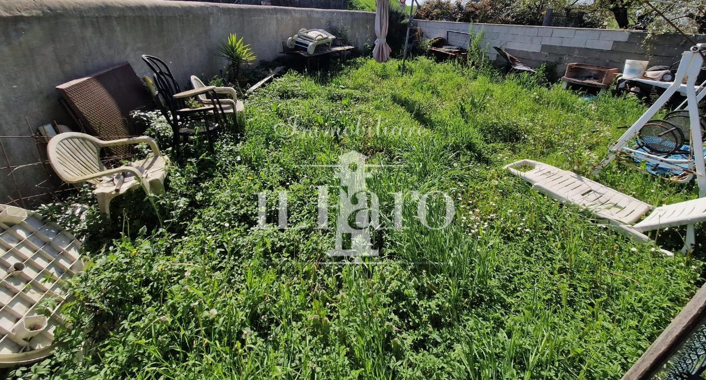 Trilocale con giardino, Signa san mauro a