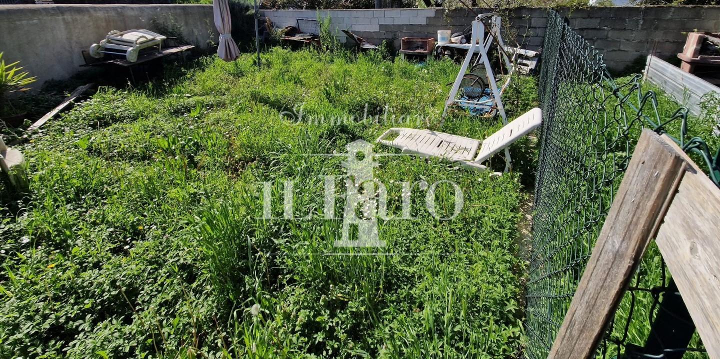 Trilocale con giardino, Signa san mauro a
