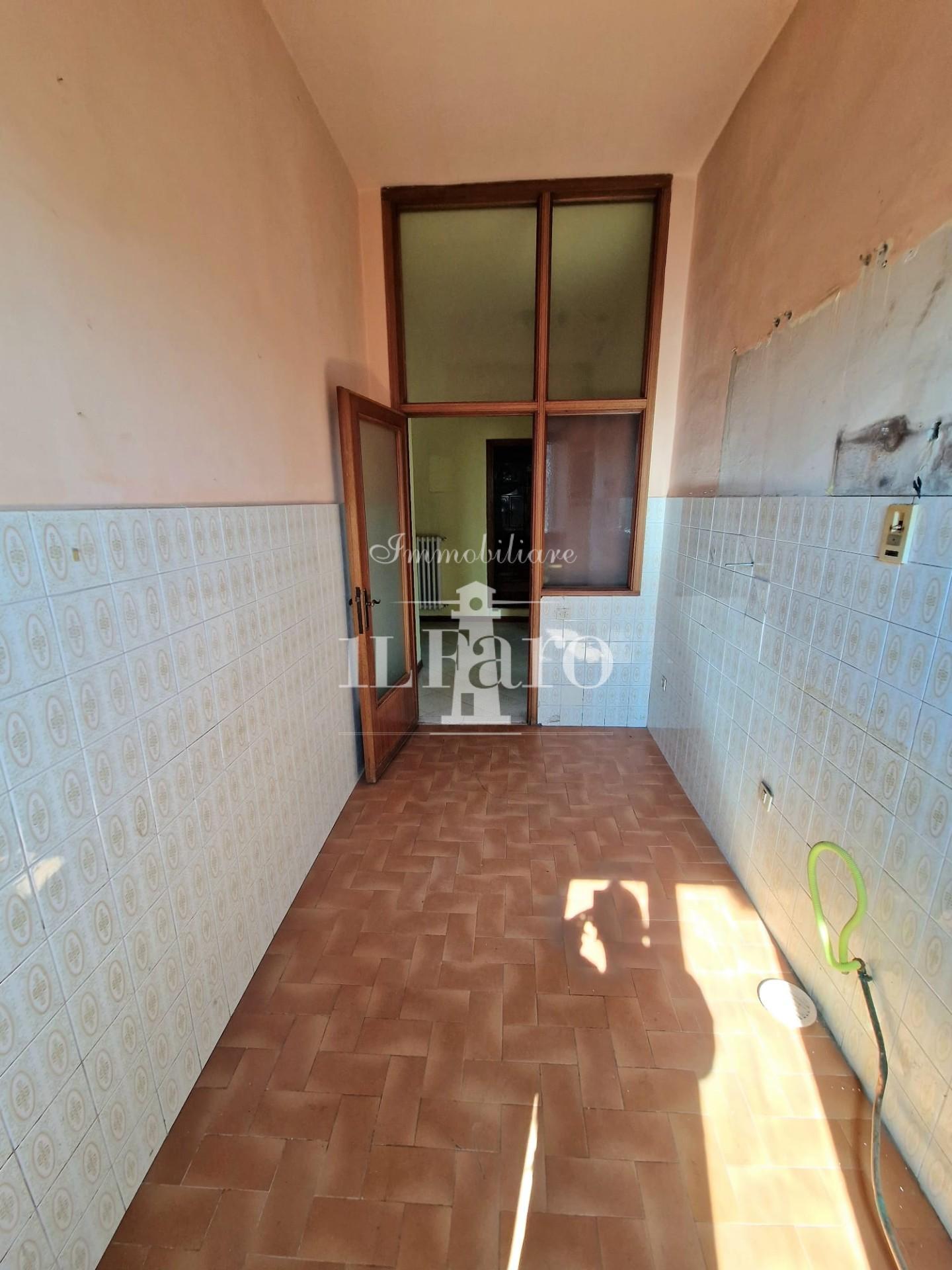 Trilocale con giardino, Signa san mauro a