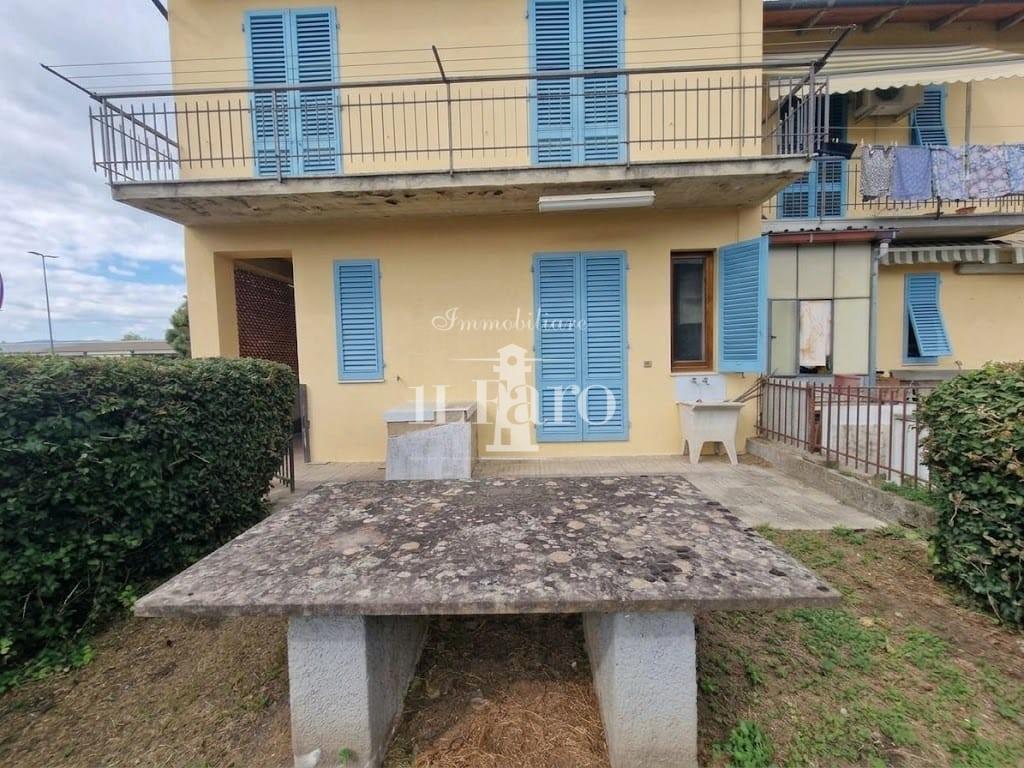 Casa indipendente con giardino, Campi Bisenzio la villa