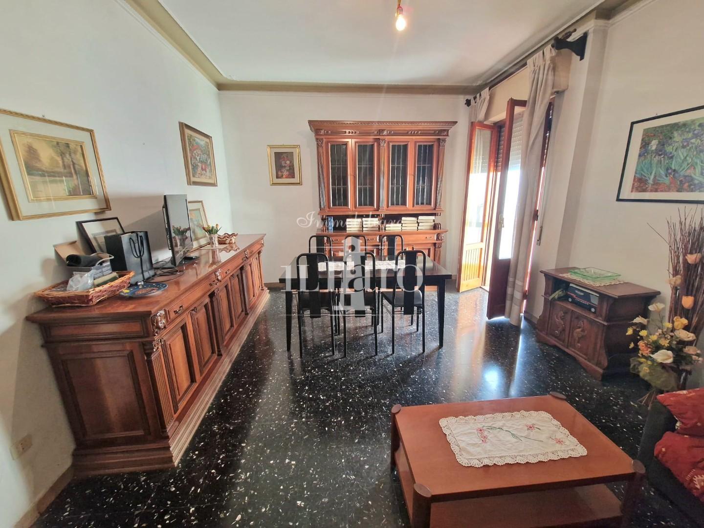Quadrilocale in vendita a Calenzano