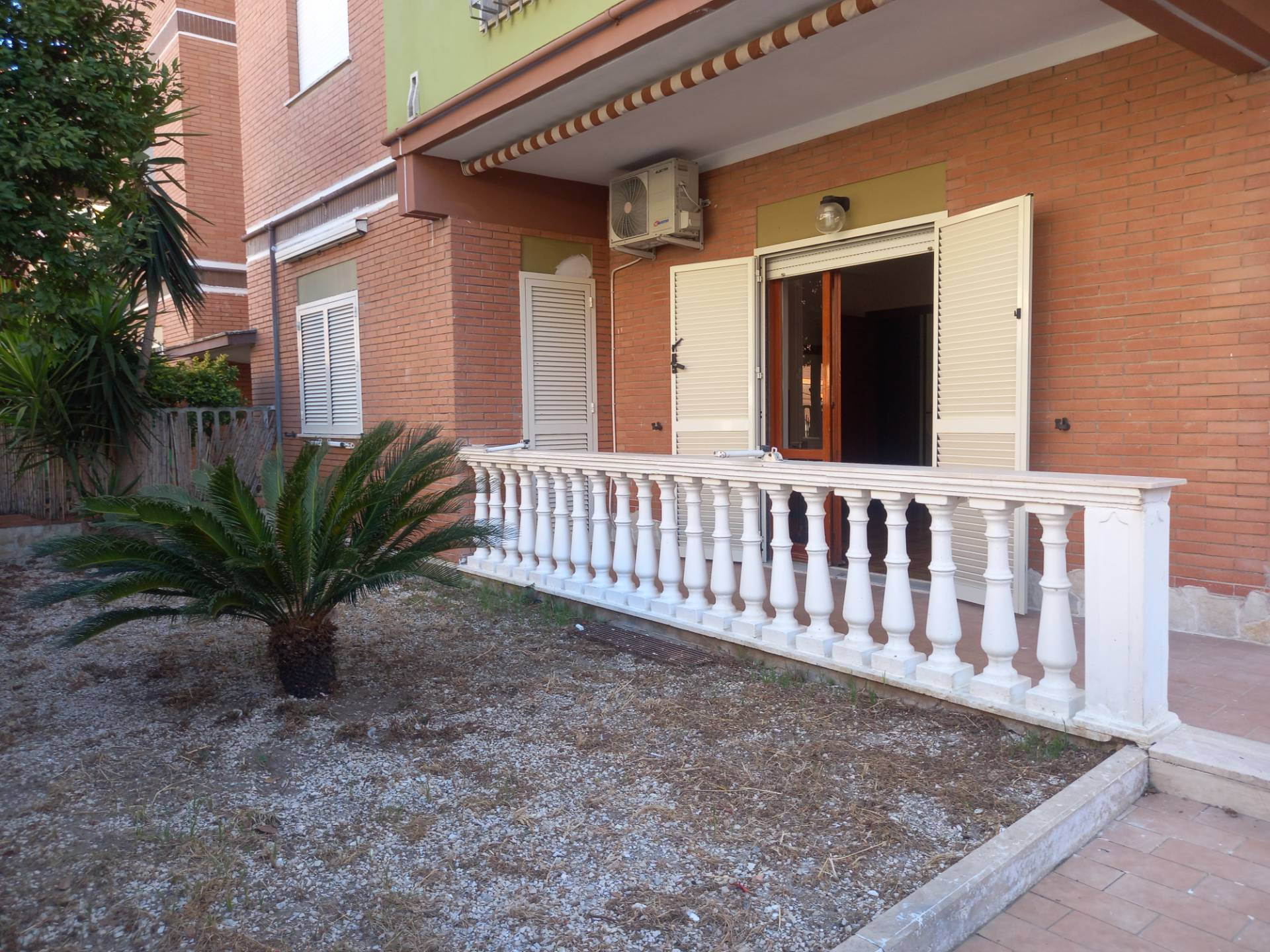Appartamento in vendita a Pomezia, Torvaianica