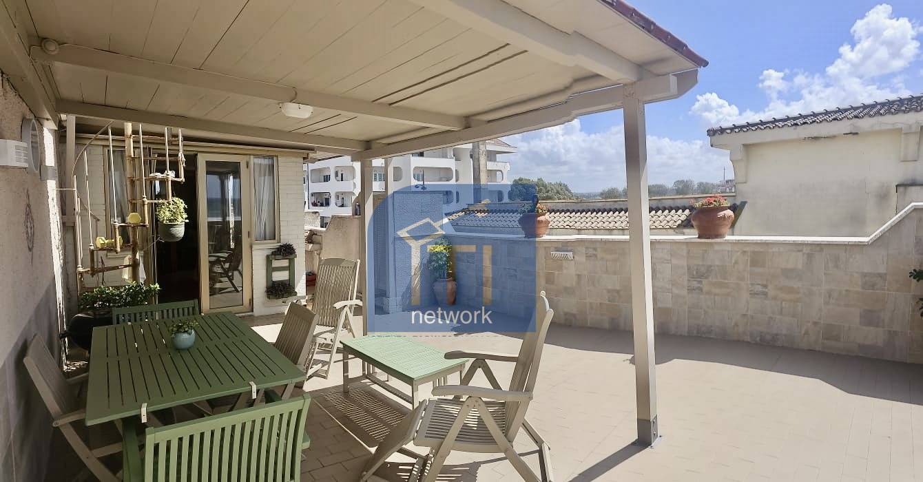 Attico/Mansarda in vendita a Pomezia, Torvaianica