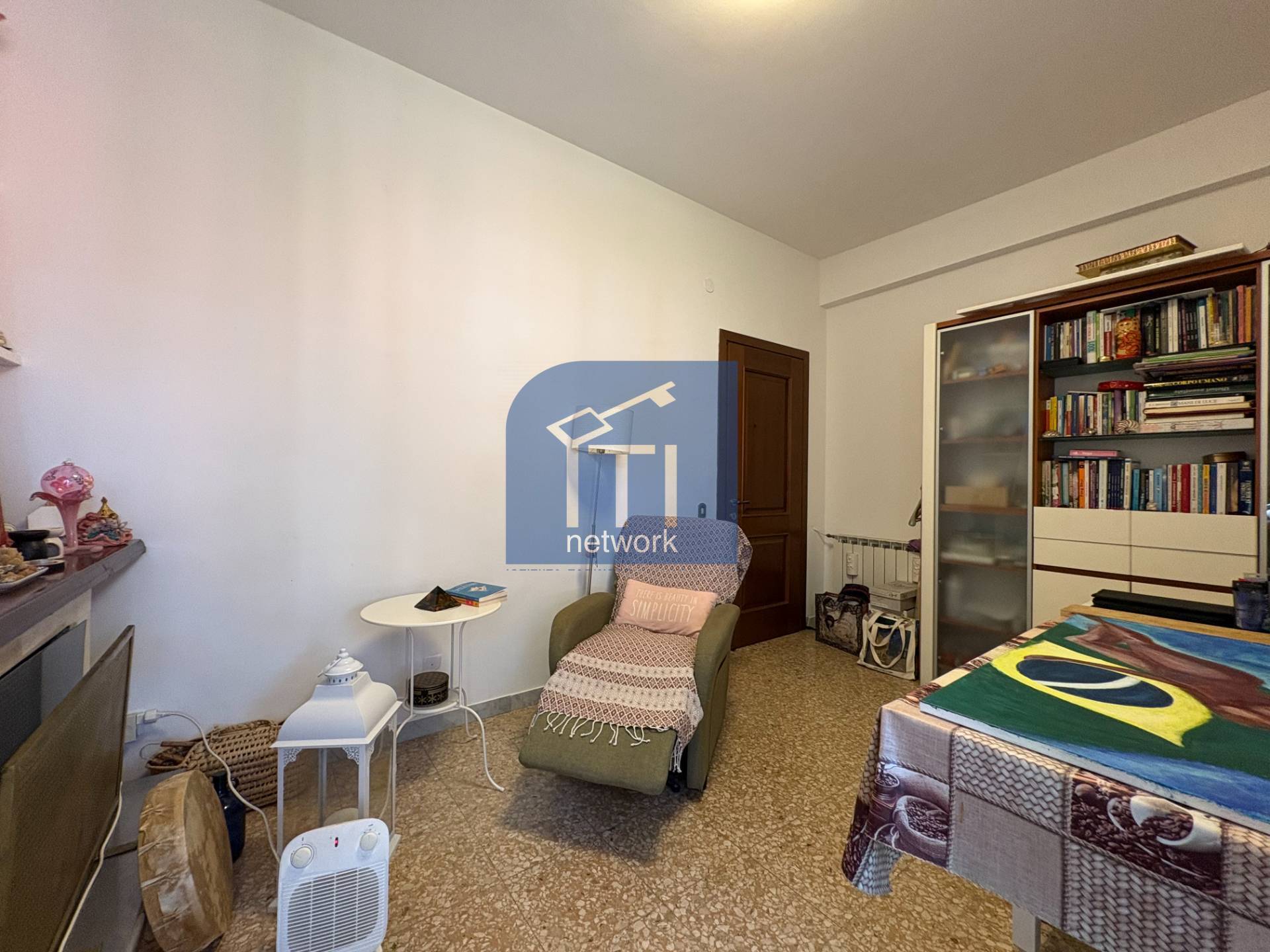 Attico/Mansarda in vendita a Pomezia, Centro