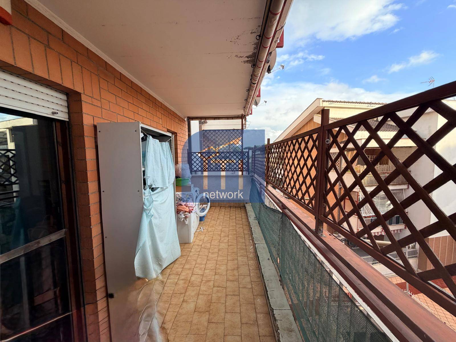 Appartamento in vendita a Pomezia, Centro