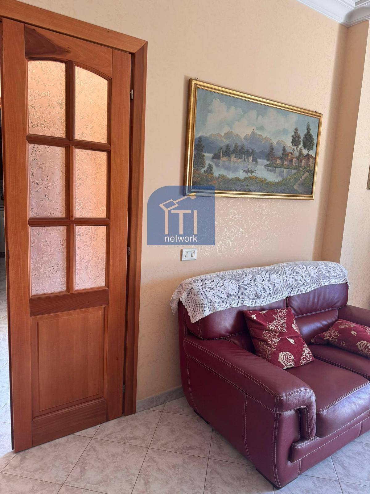 Porzione di villa in vendita a Pomezia, Campo Jemini