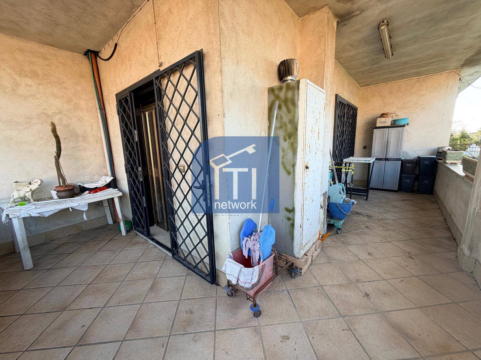 Villa singola in vendita a Ardea, Nuova Florida