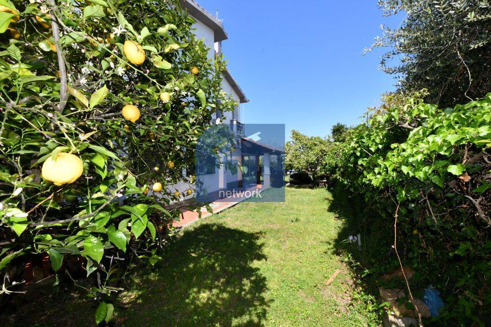 Villetta bifamiliare in vendita a Ardea, Nuova California