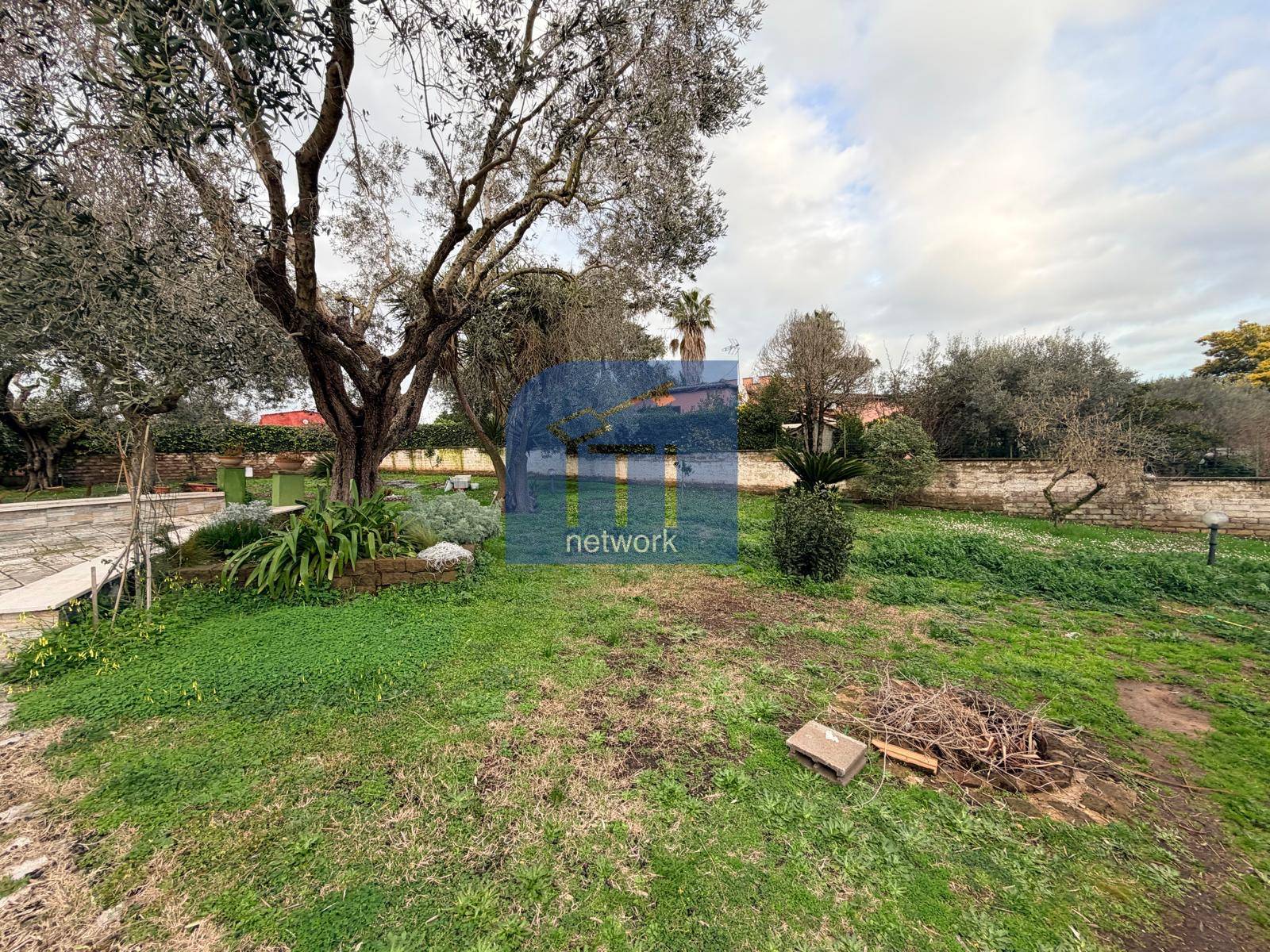 Appartamento in vendita a Aprilia, La Gogna