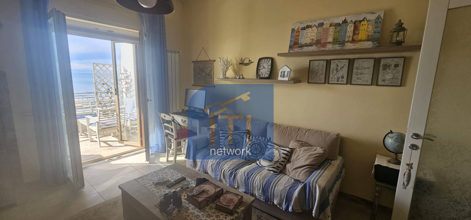 Appartamento in vendita a Pomezia, Torvaianica