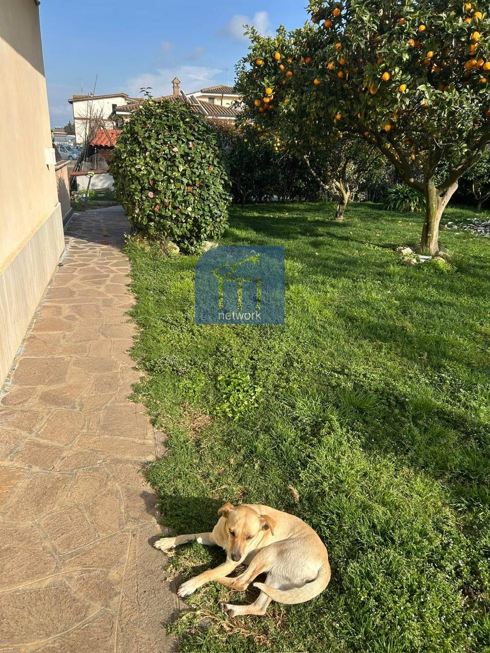 Porzione di villa in vendita a Pomezia, Castagnetta