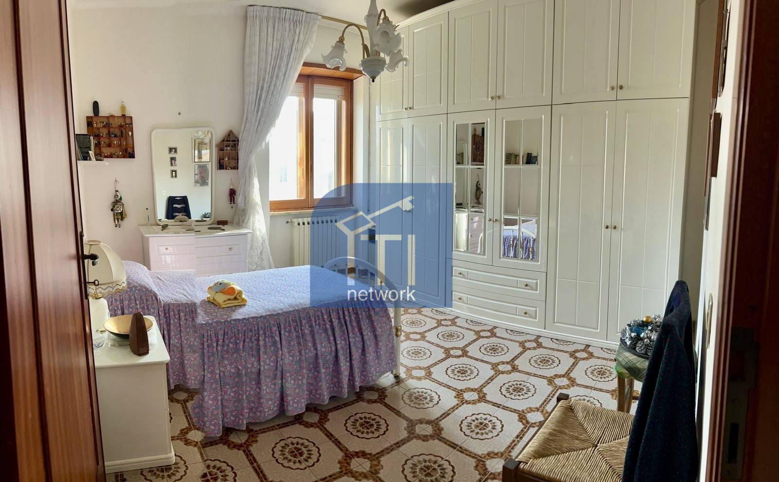 Porzione di villa in vendita a Pomezia, Castagnetta