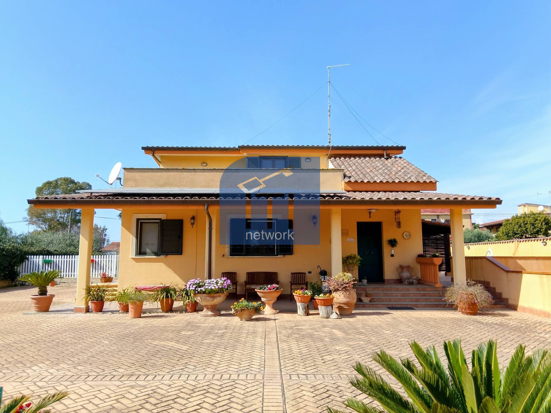 Villa singola in vendita a Pomezia, Martin Pescatore