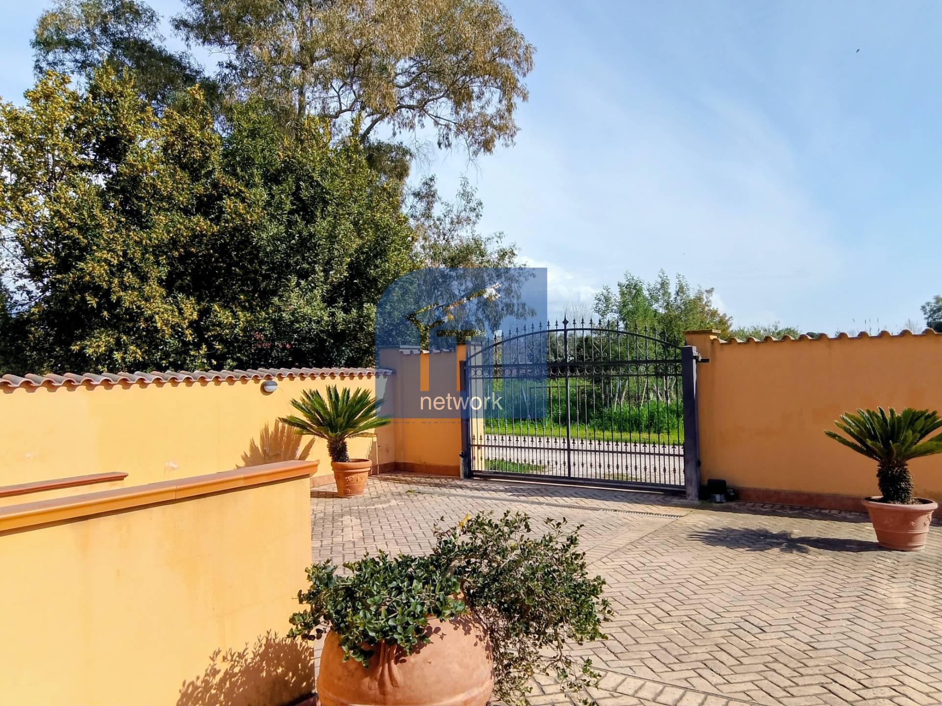 Villa singola in vendita a Pomezia, Martin Pescatore