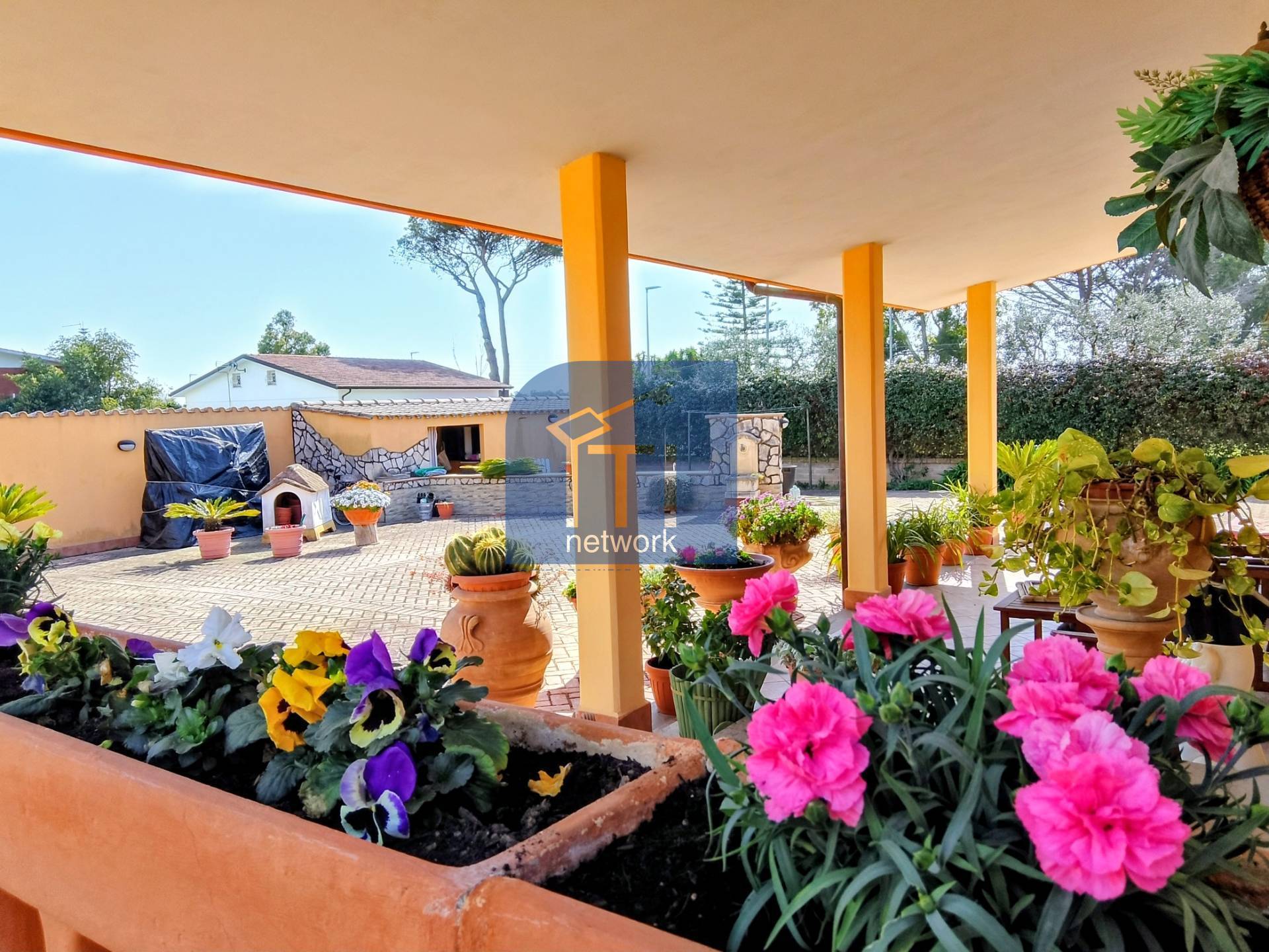 Villa singola in vendita a Pomezia, Martin Pescatore