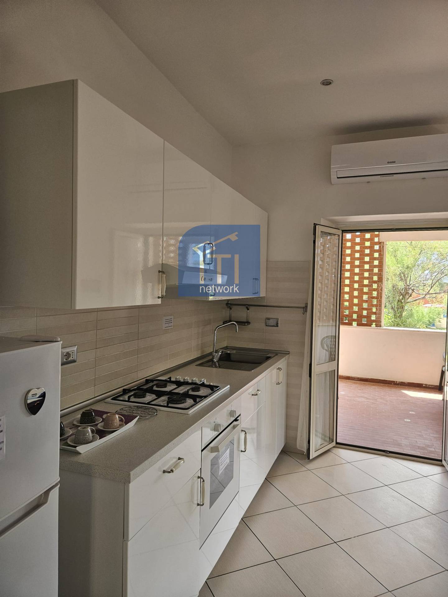 Villa singola in vendita a Pomezia, Torvaianica