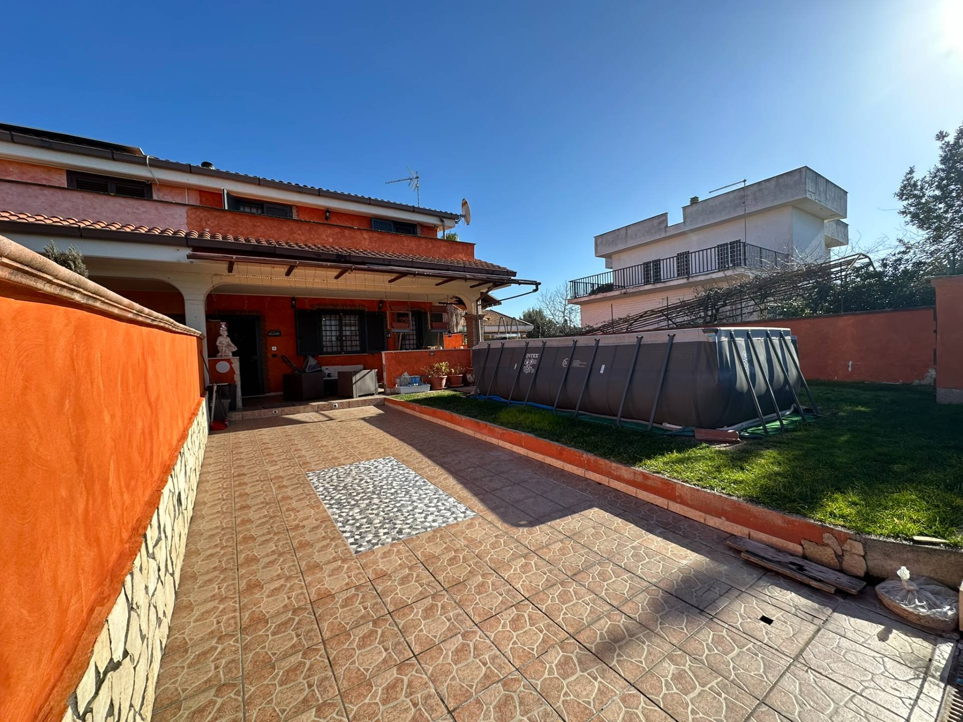 Villetta bifamiliare in vendita a Ardea, Nuova California