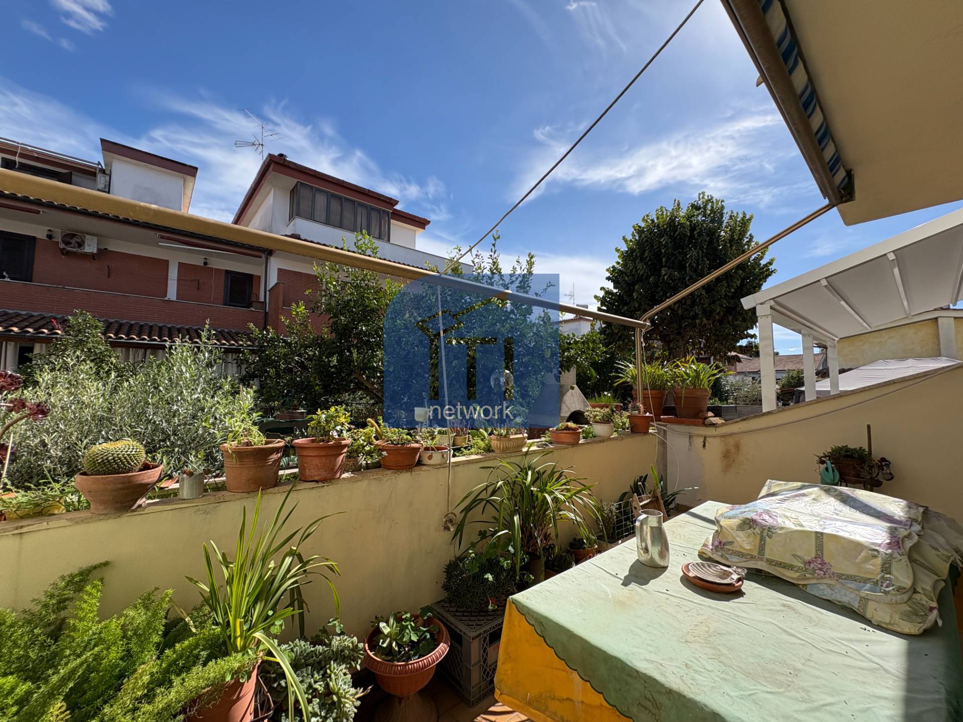 Villa a schiera in vendita a Pomezia, Martin Pescatore