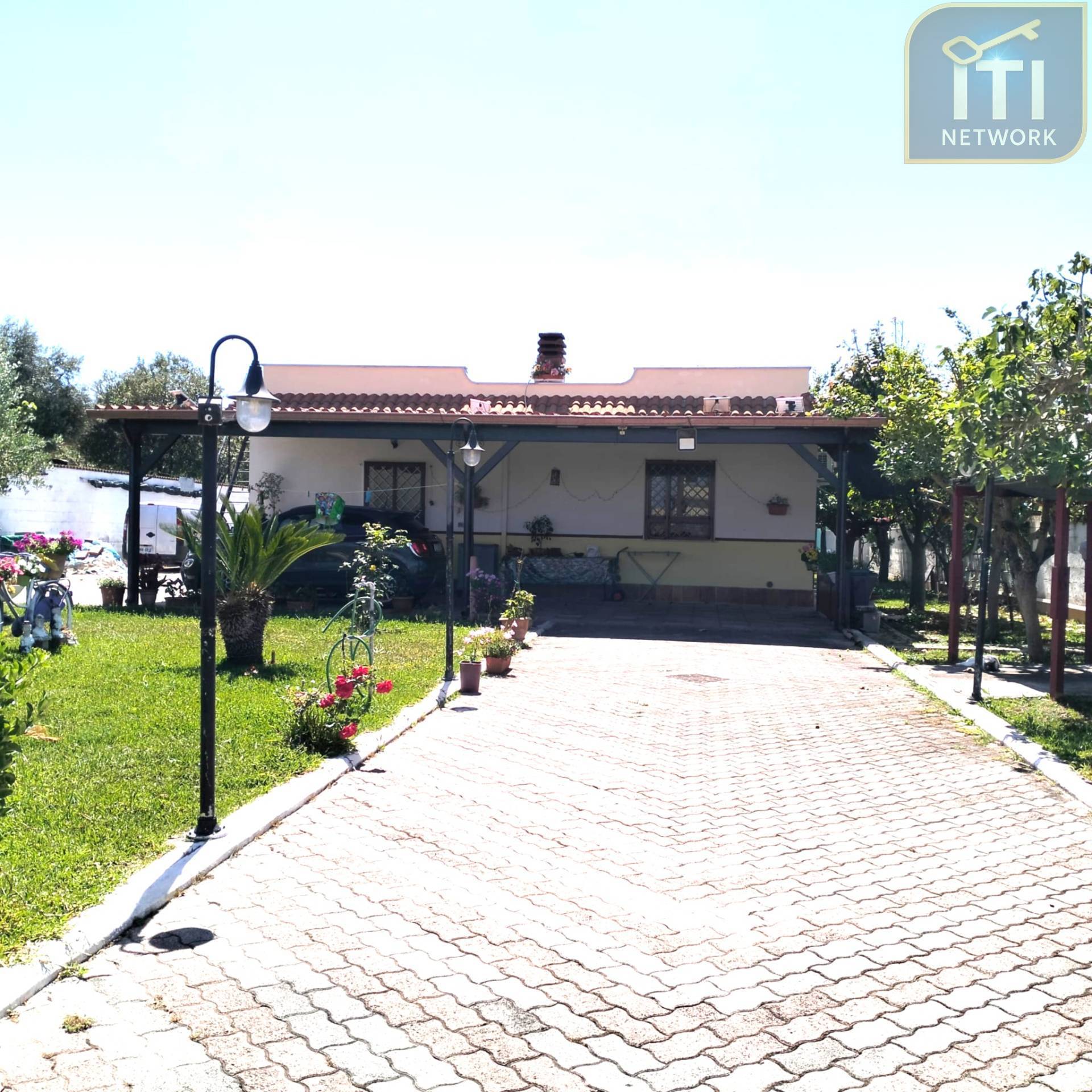 Villa singola in vendita a Nettuno