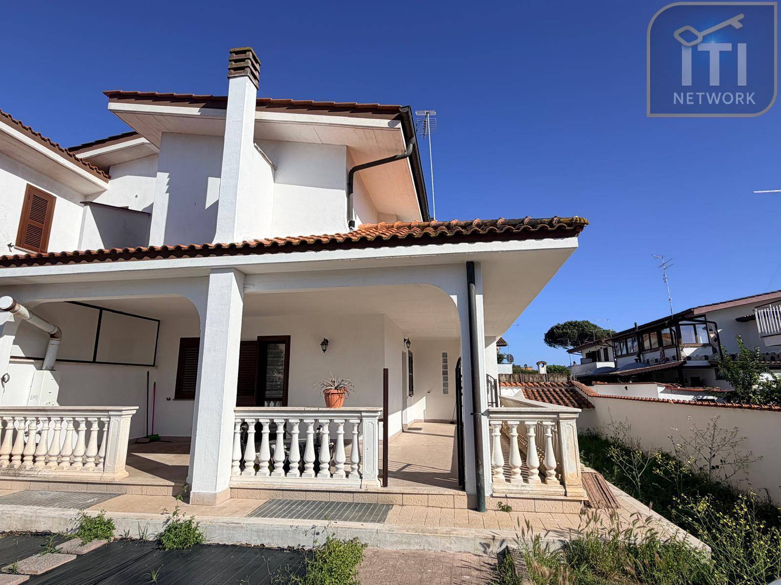 Villa o villino in vendita a Pomezia, Torvaianica Alta