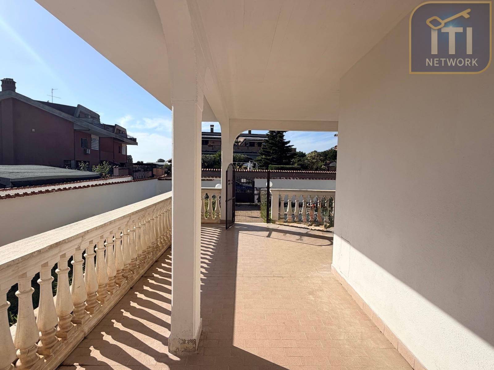 Villa o villino in vendita a Pomezia, Torvaianica Alta