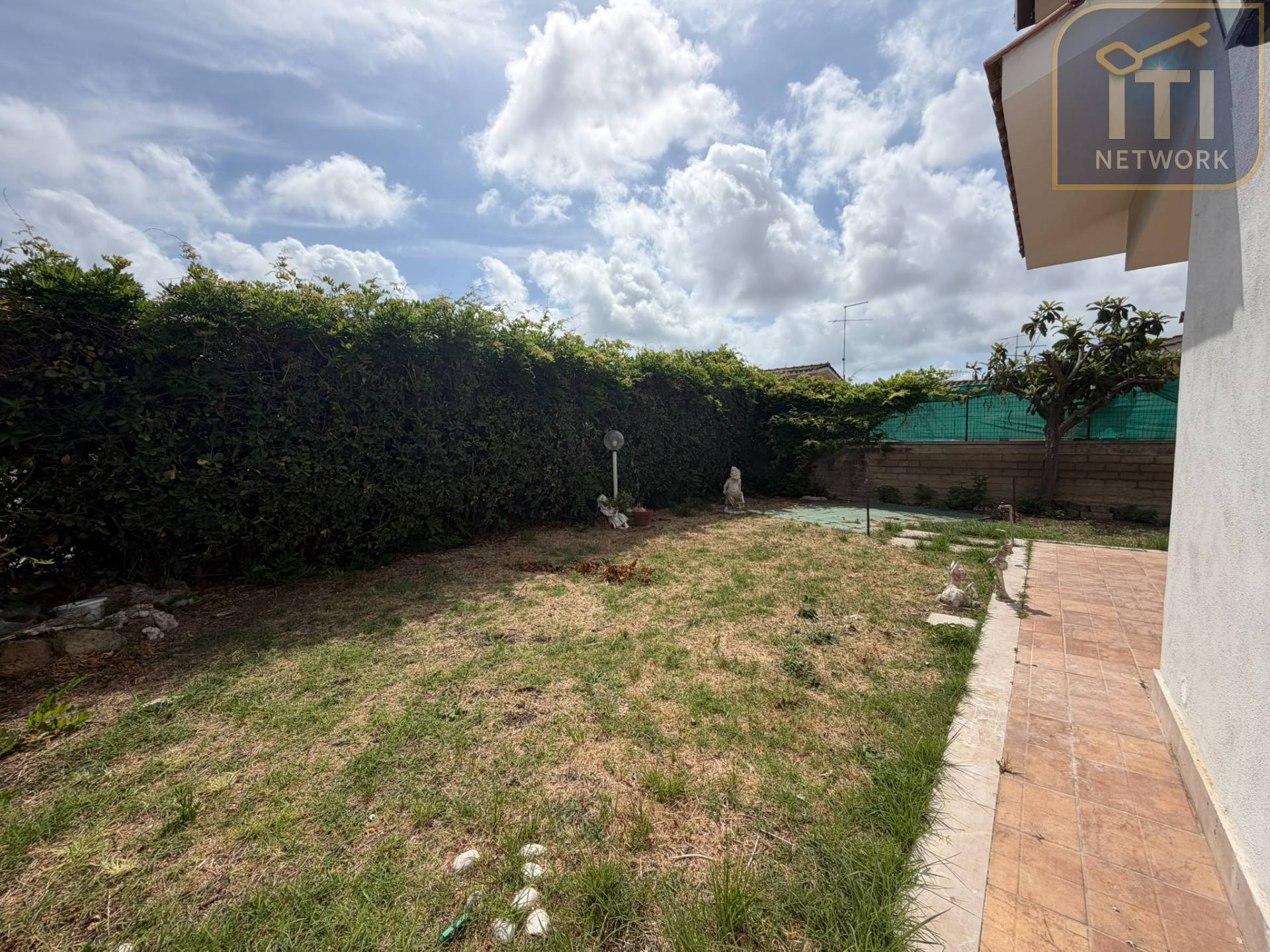 Casa Semindipendente in vendita a Ardea, Nuova California