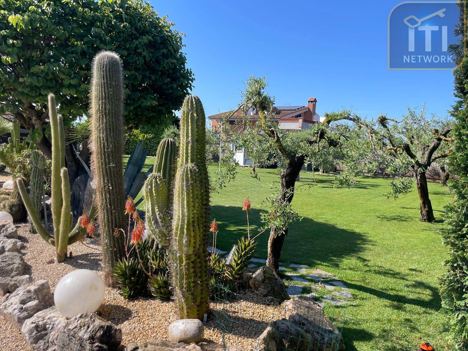 Villa singola in vendita a Anzio, Falasche