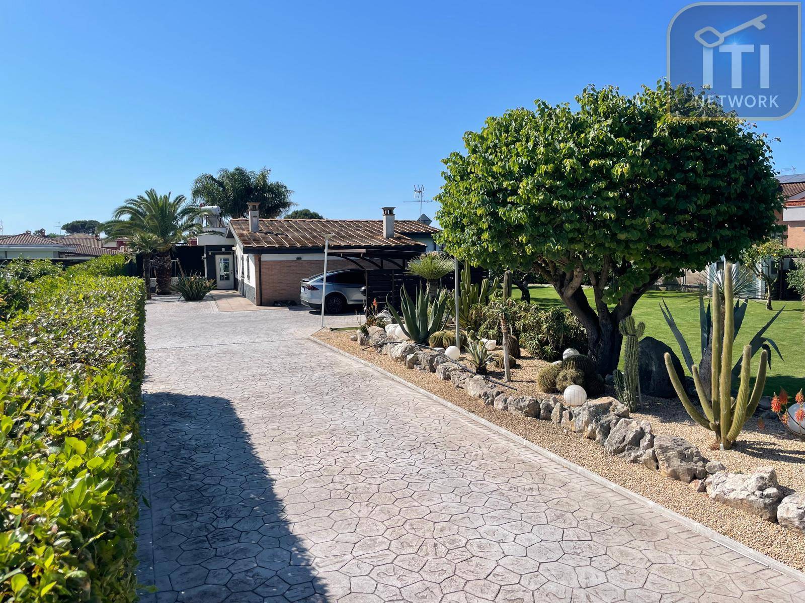 Villa singola in vendita a Anzio, Falasche