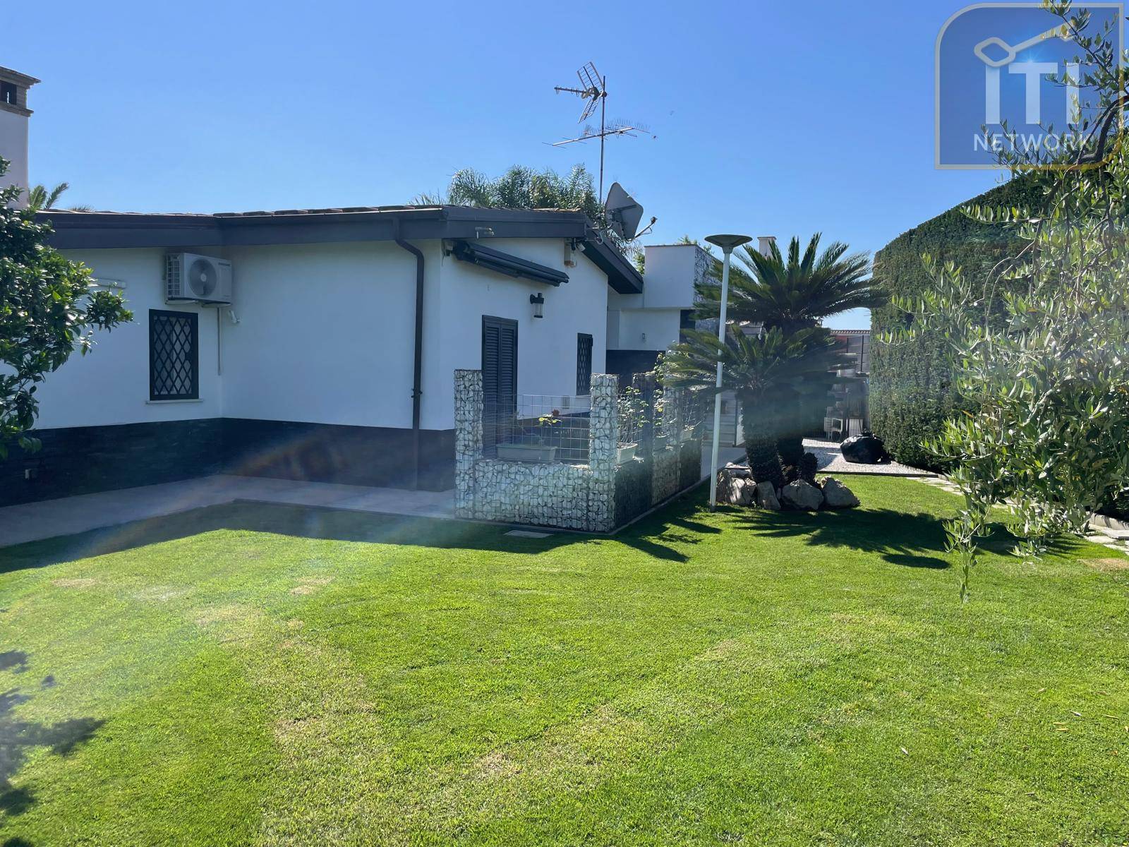Villa singola in vendita a Anzio, Falasche