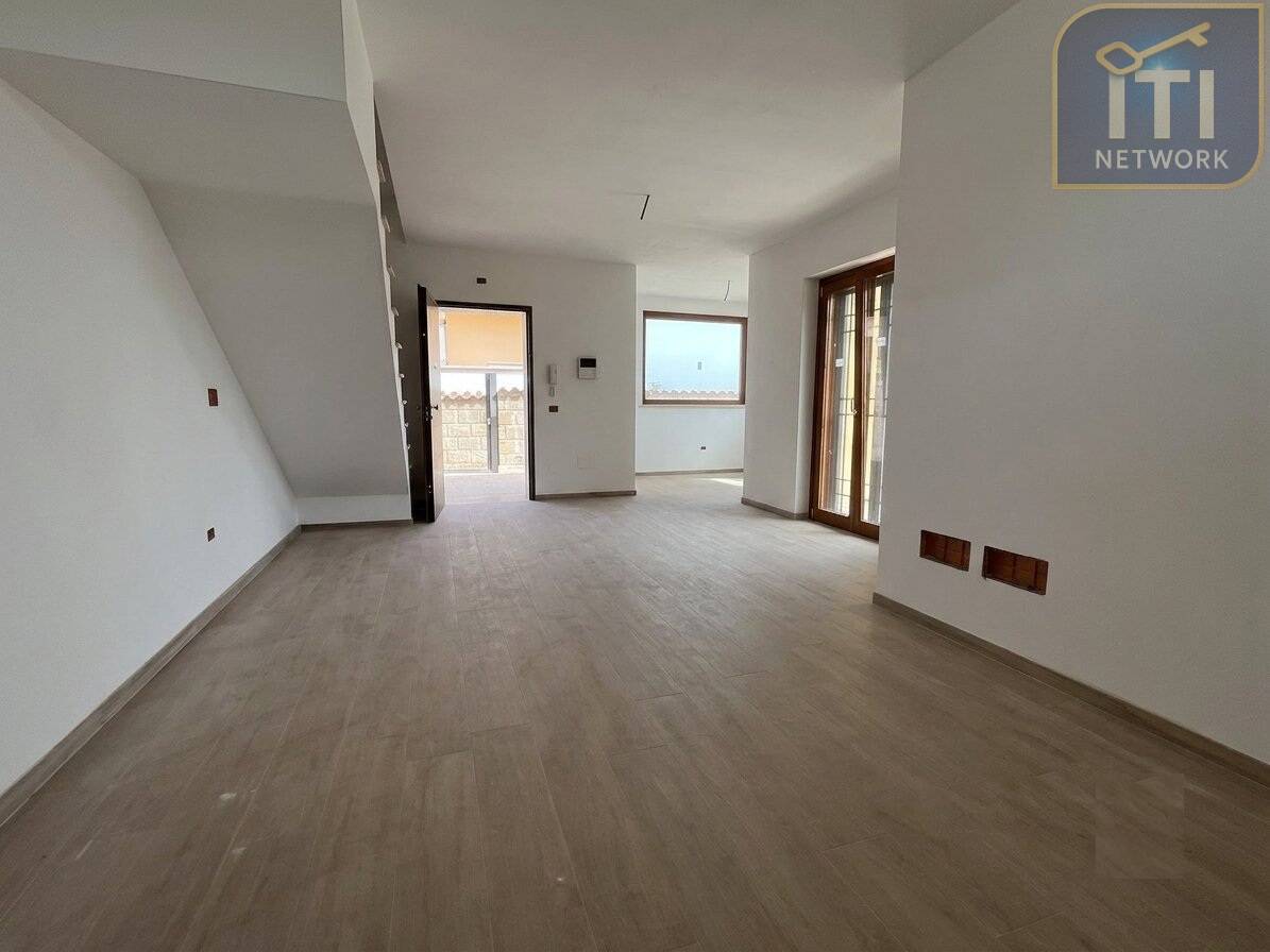 Villa singola in vendita a Pomezia, Campo Jemini