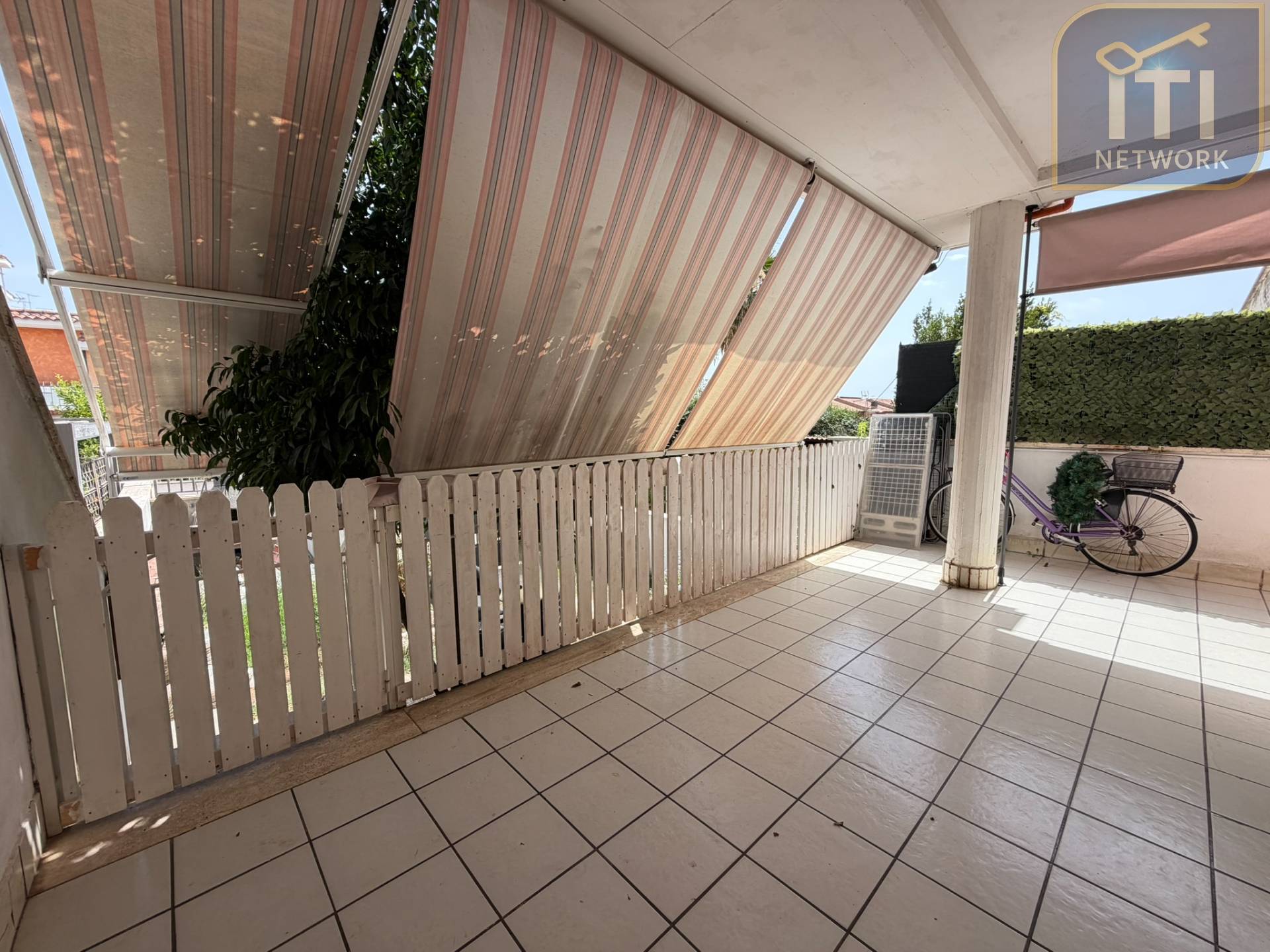 Villa a schiera in vendita a Ardea, Nuova California