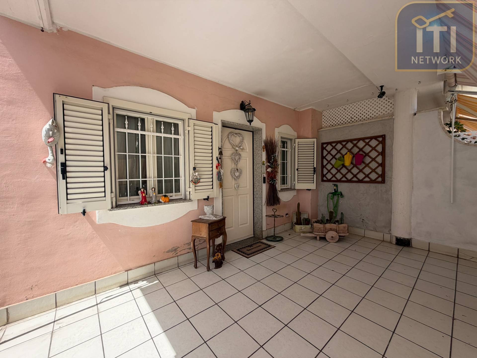 Villa a schiera in vendita a Ardea, Nuova California