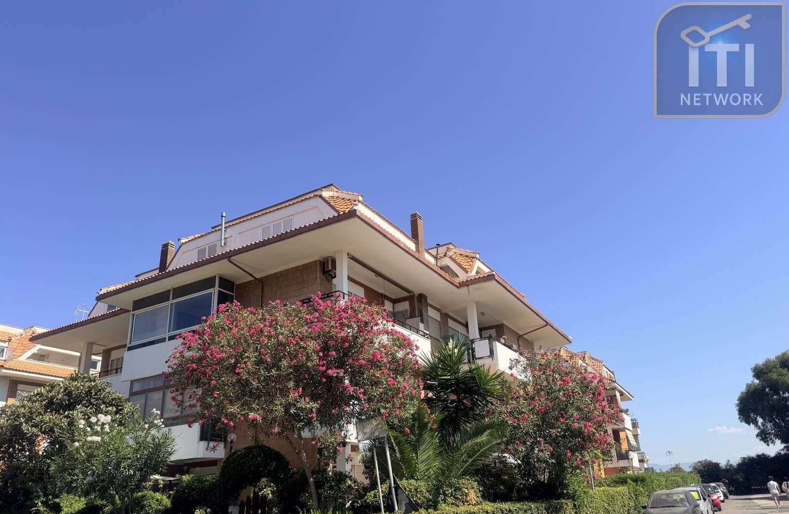 Appartamento in vendita a Ardea, Marina Di Ardea