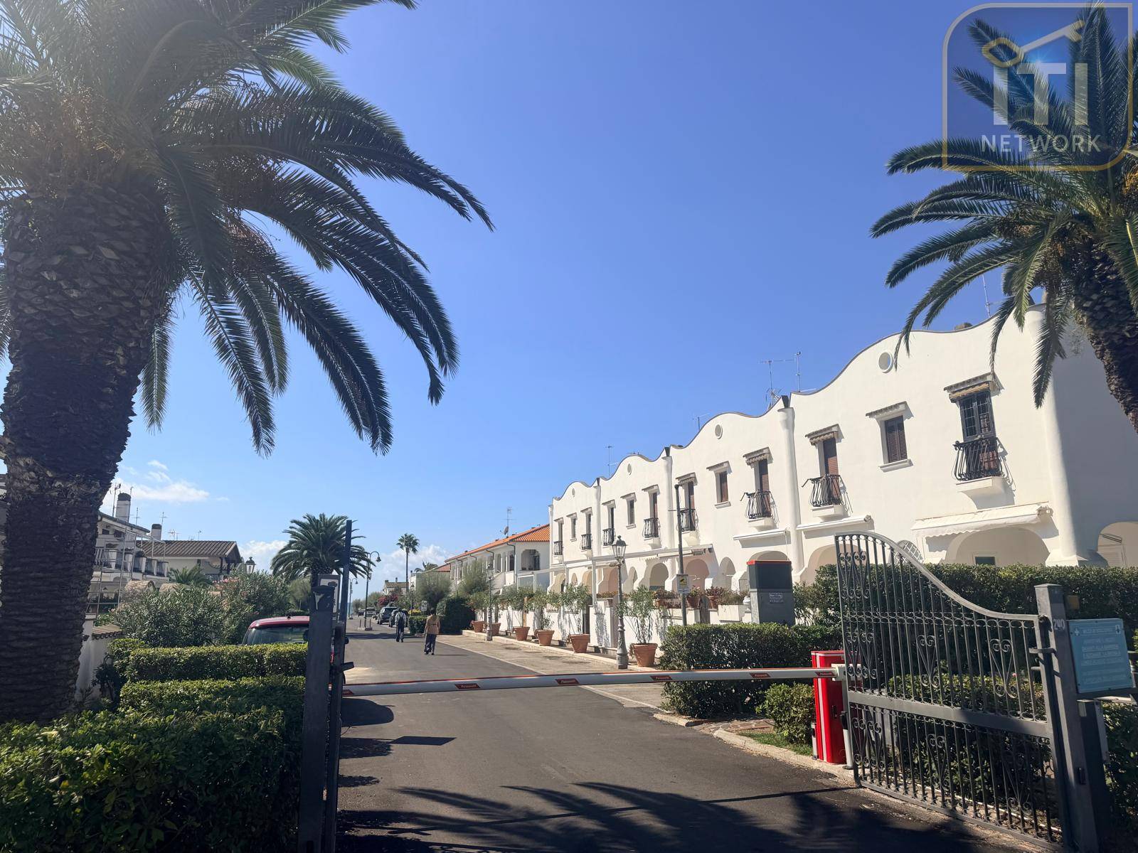 Casa Indipendente in vendita a Ardea, Tor San Lorenzo Mare