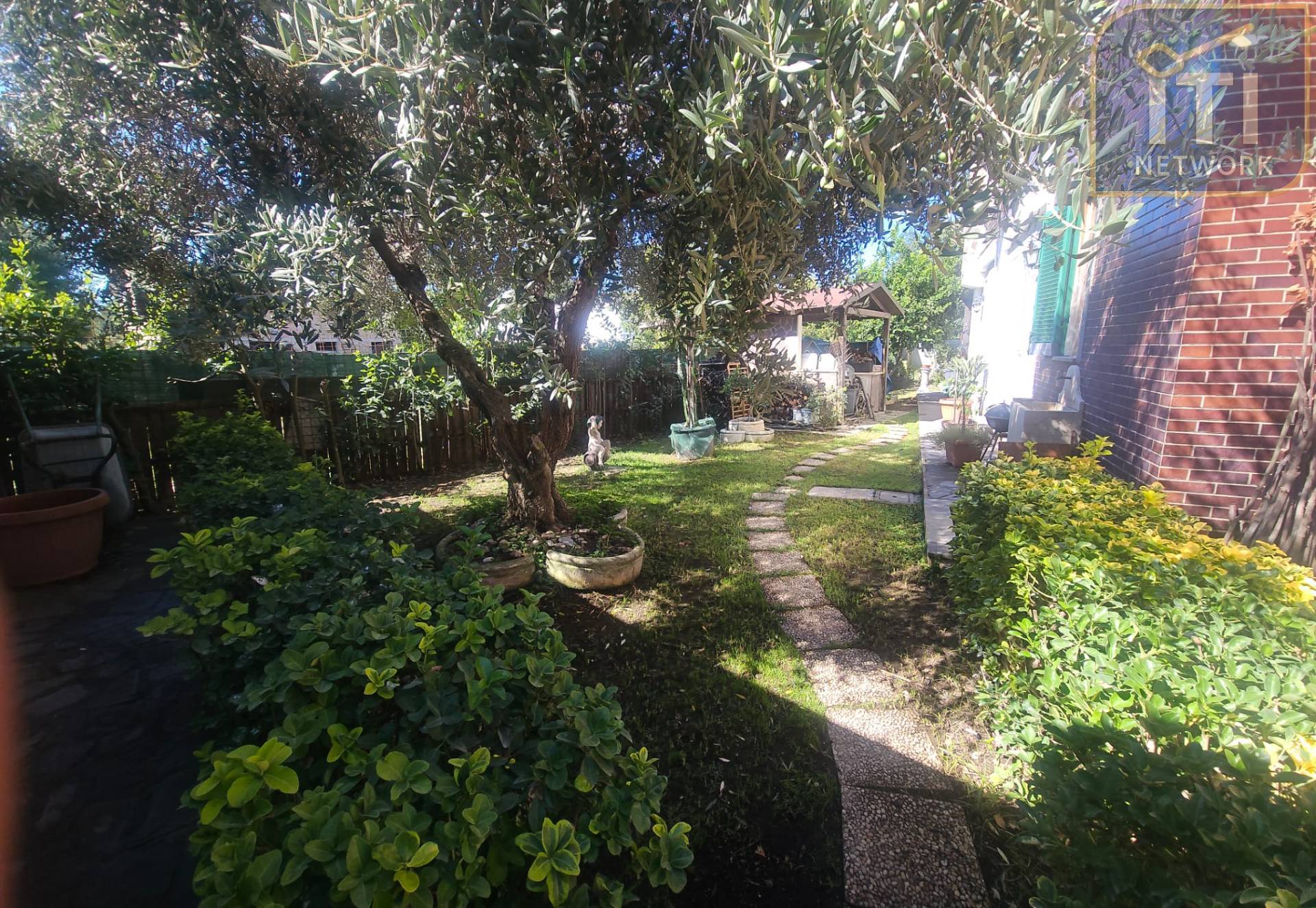 Villa singola in vendita a Aprilia, Fossignano